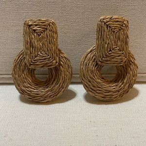 Raffia Earrings-Circle
